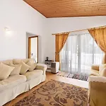 וילה Casa Do Poco